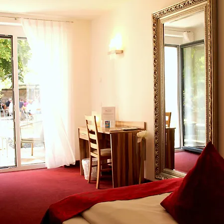 Hotel Bruckertshof-3