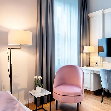 Welcome Hotel Residenzschloss Bamberg-2